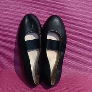 Naturalizer Black Women's Flats